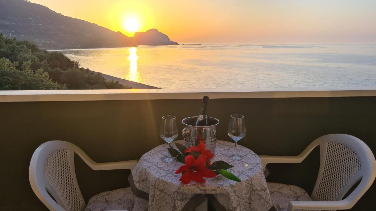 Ch Exclusive Apartments Чефалу Экстерьер фото